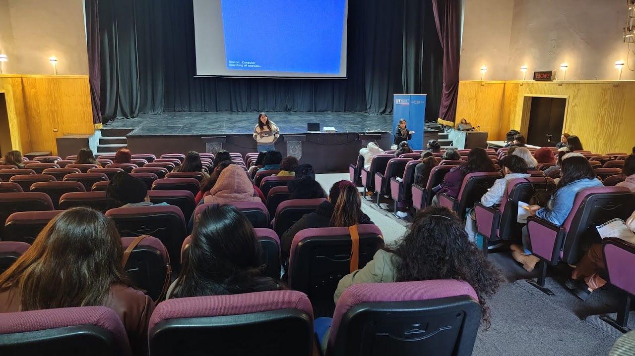 Charla Prevención y Ley Karin en Cabildo